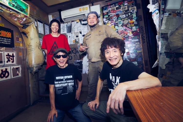 ピーズ – "サンキュー人生リーチ平和1発!ピーズ39周年ワンマン"
